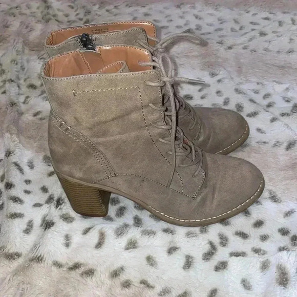 Indigo Rd Heeled Boots - Picture 2 of 7